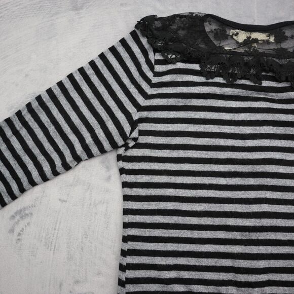 Areve Sweater Womens L Black Gray Cardigan Long Sleeve Stripe Button Knit Lace - Picture 15 of 16